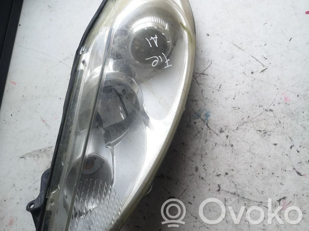 Ford Fiesta Phare frontale 