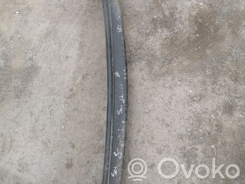 Volkswagen Scirocco Aizmugurē bampera balka 