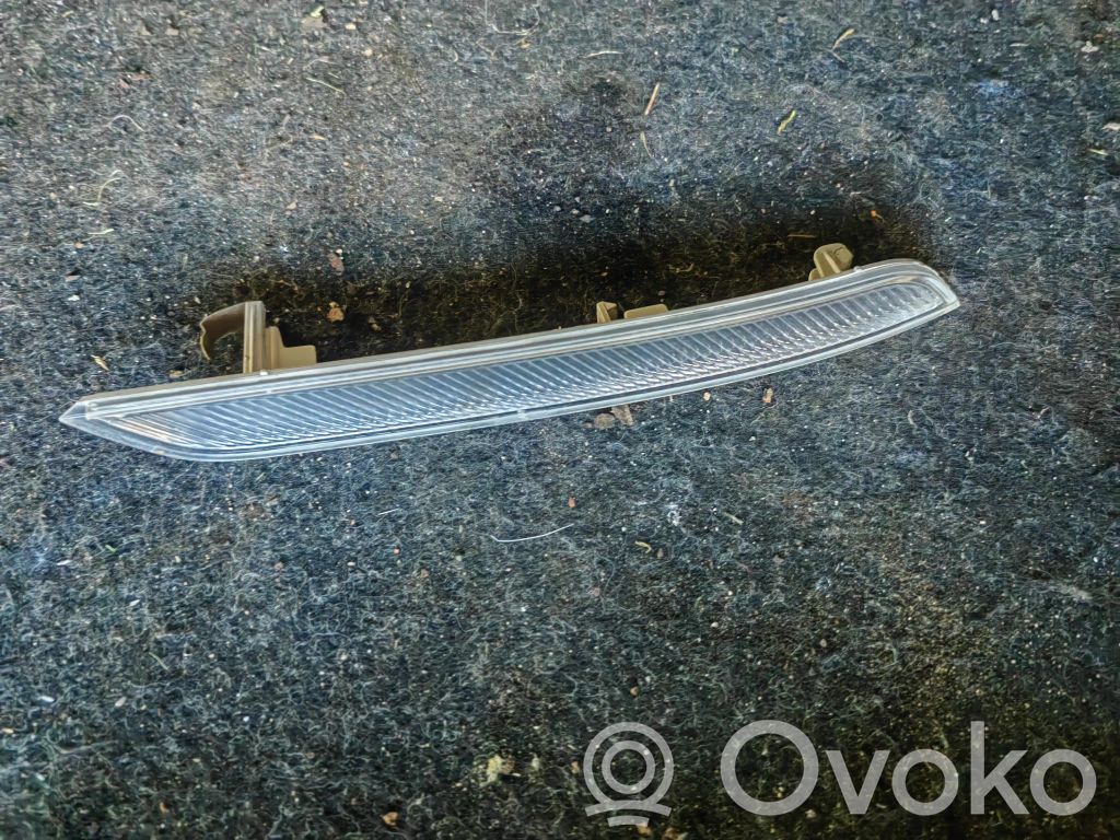 BMW X6 E71 Front reflector 