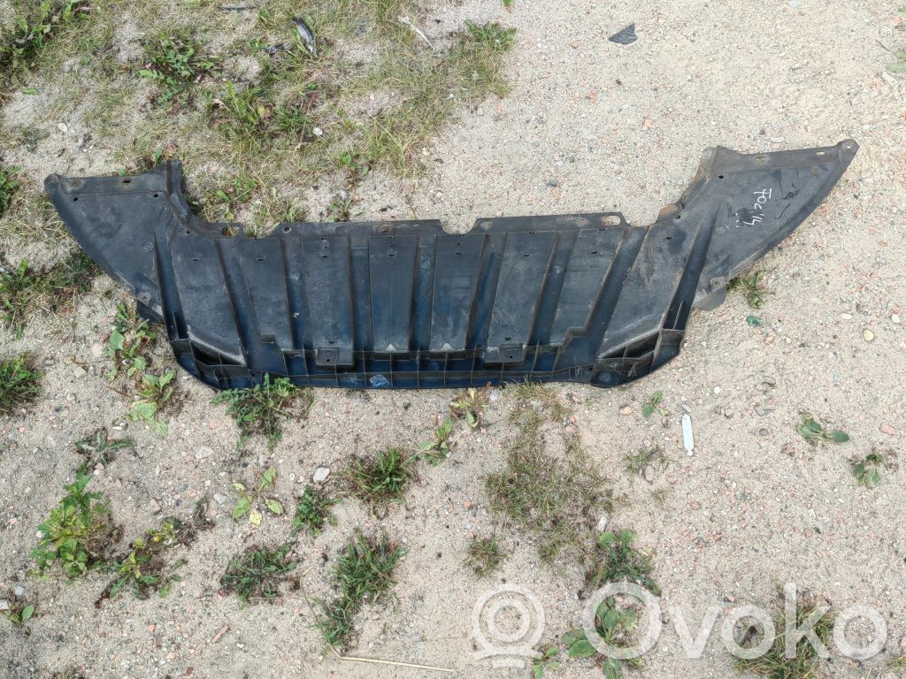 Ford Focus Front bumper skid plate/under tray 