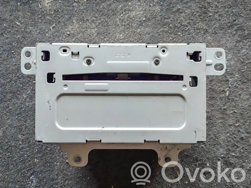 Chevrolet Orlando Radio/CD/DVD/GPS head unit 