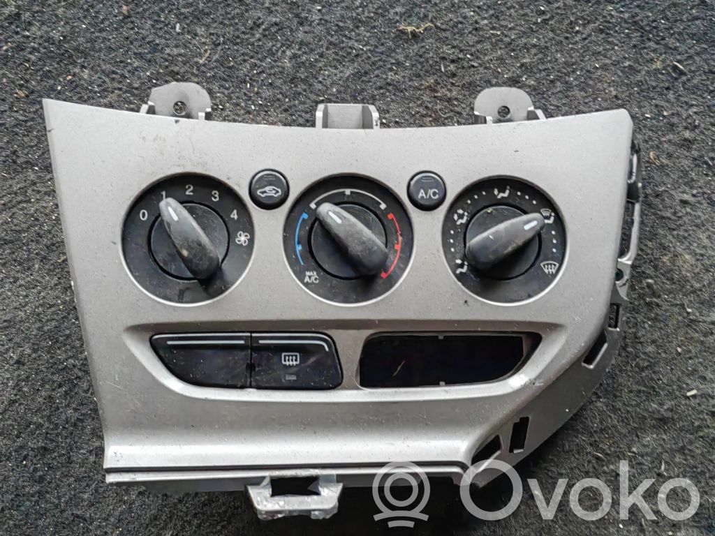 Ford Focus Climate control unit 