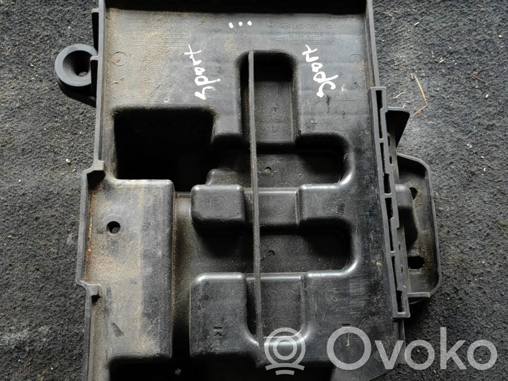 KIA Sportage Battery tray 