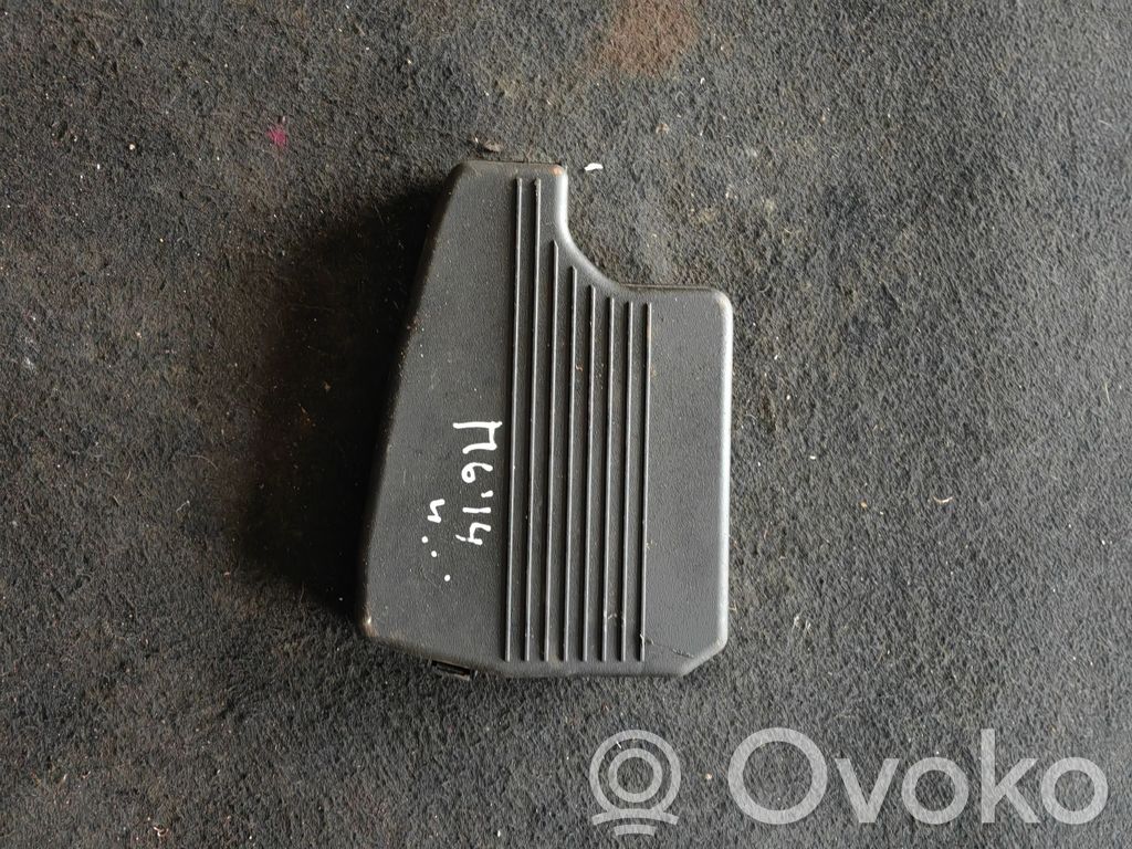 Mazda 6 Fuse box cover 