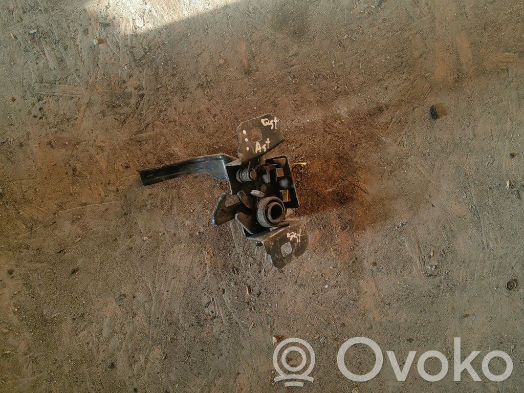 Opel Astra K Engine bonnet/hood lock/catch 