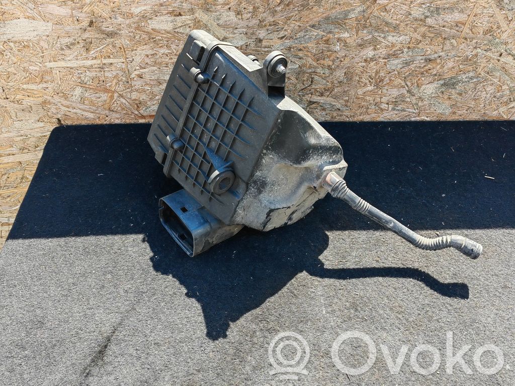 Audi A1 Air filter box 