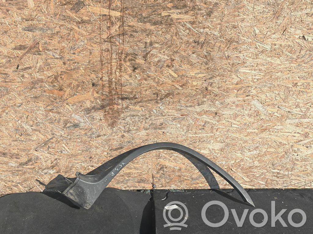 BMW X5 E53 Front arch trim 