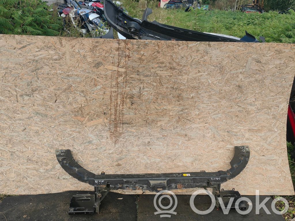 Land Rover Evoque I Верхняя часть панели радиаторов (телевизора) 