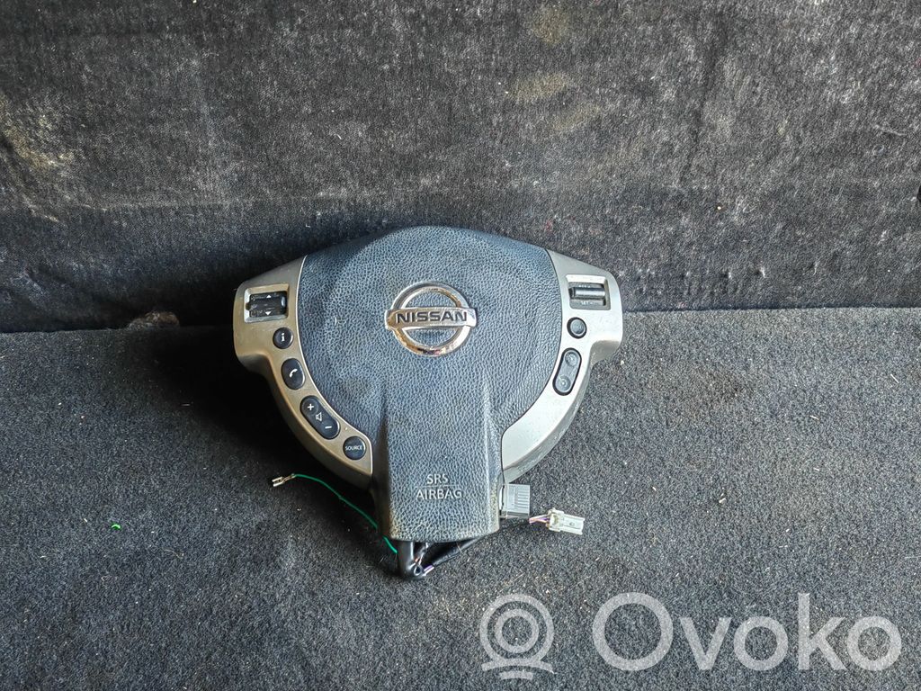Nissan Qashqai Steering wheel airbag 