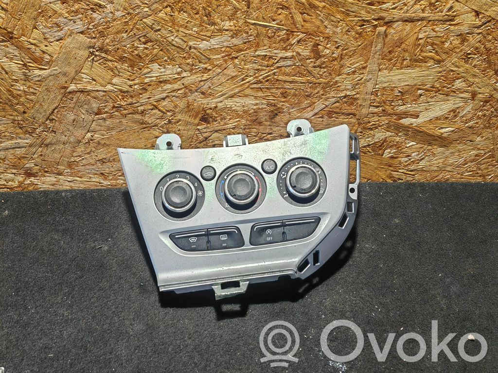 Ford Focus Climate control unit 