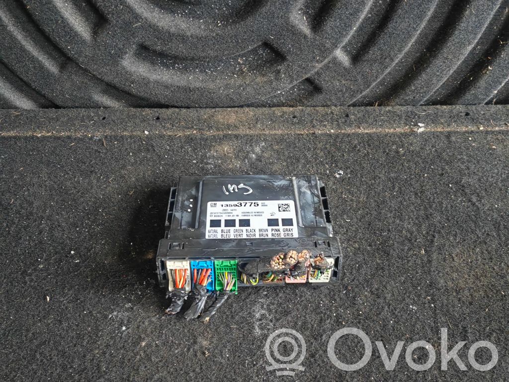 Opel Insignia A Comfort/convenience module 