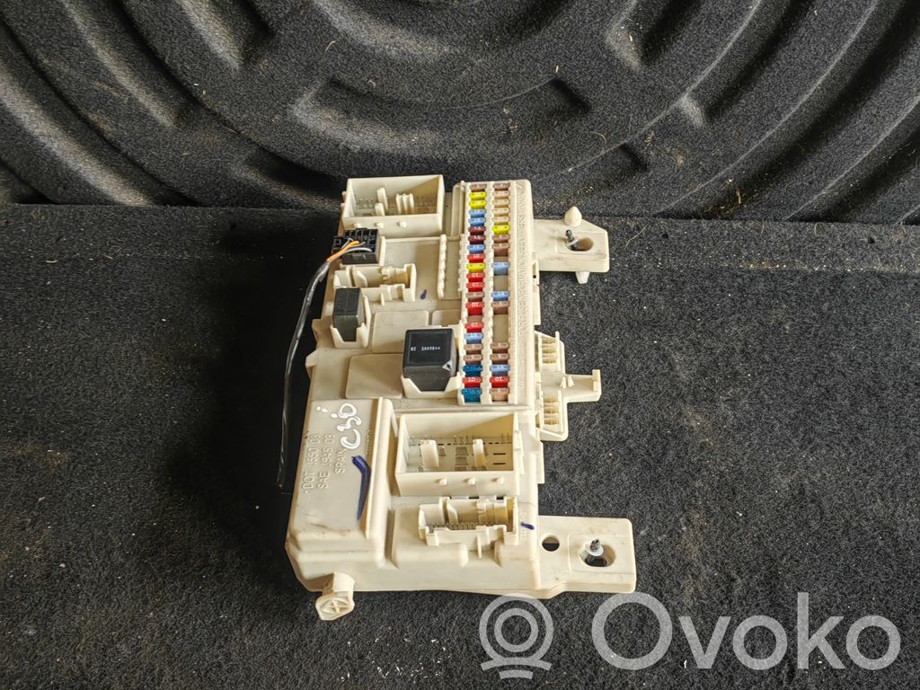 Volvo C30 Fuse module 