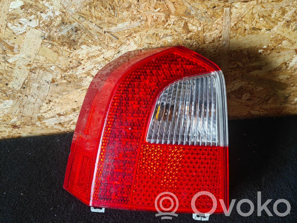 Volvo V70 Rear/tail lights 