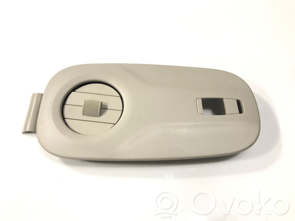 Chrysler Pacifica Griglia di ventilazione nel tetto 