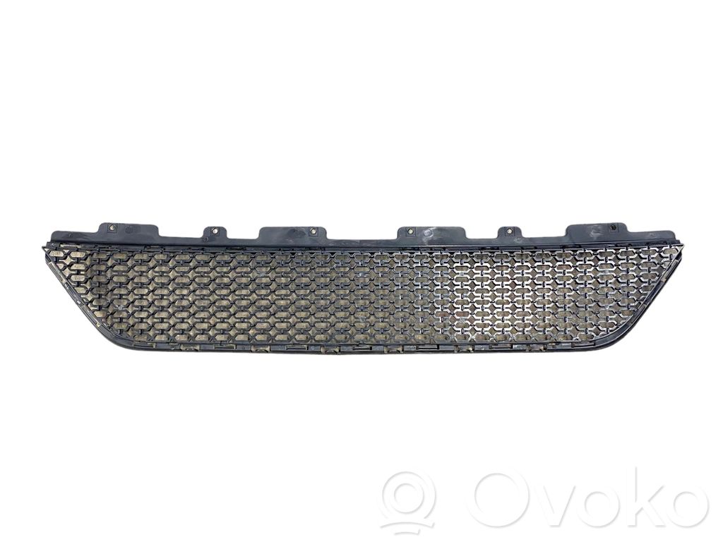 Dodge Durango Front bumper lower grill 