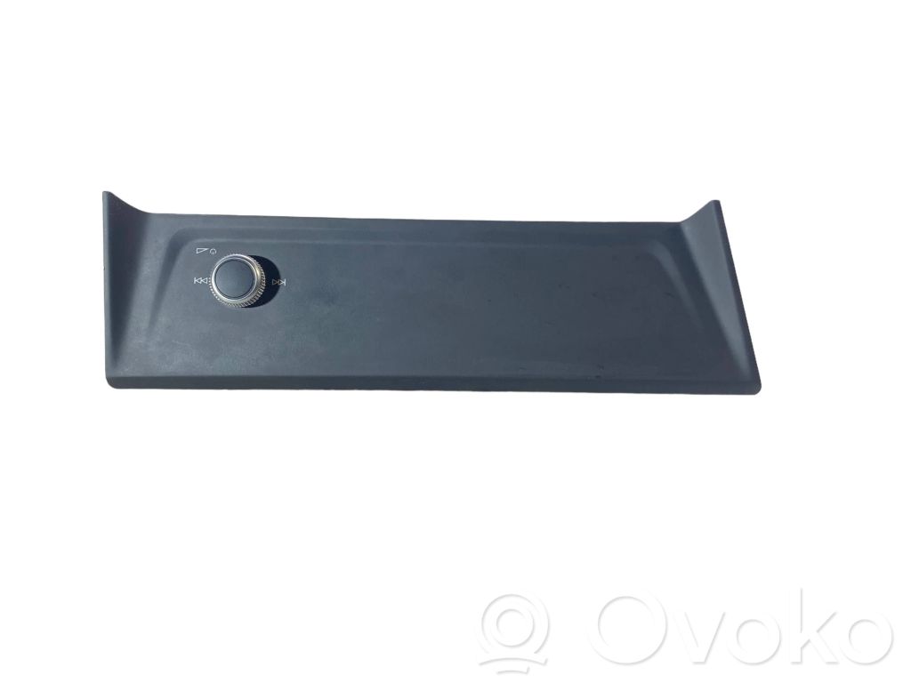 Audi Q3 F3 Sound control switch 