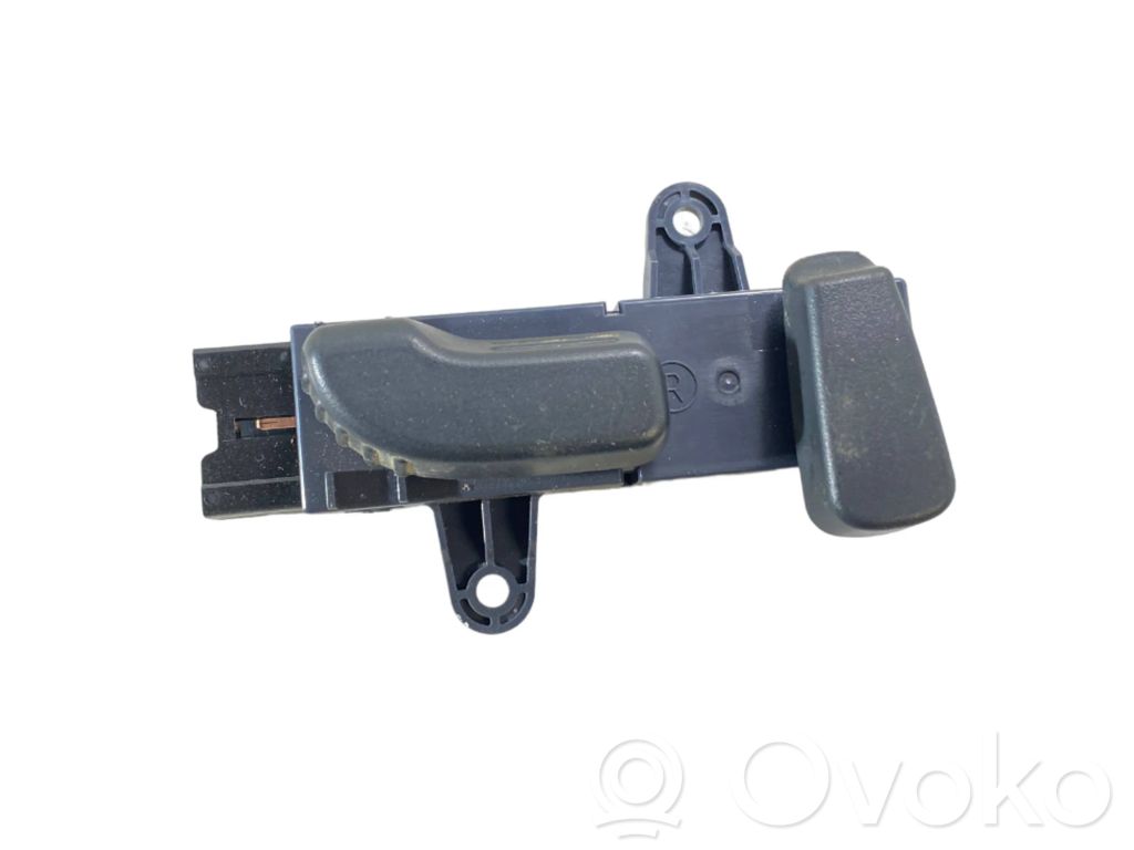 Seat control switch   180821