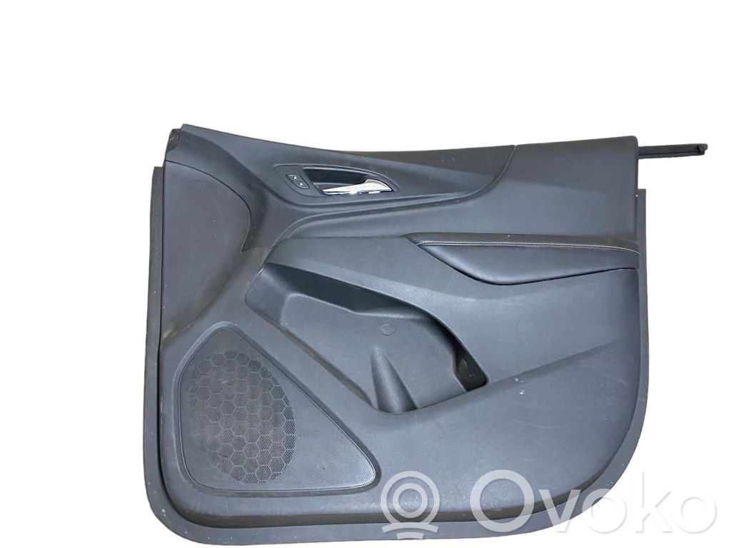 Chevrolet Equinox Front door card panel trim 