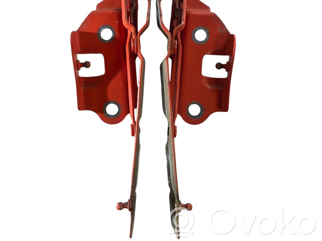 Tailgate/trunk/boot hinge   04589666,04589667,4589667AE,4589666AE