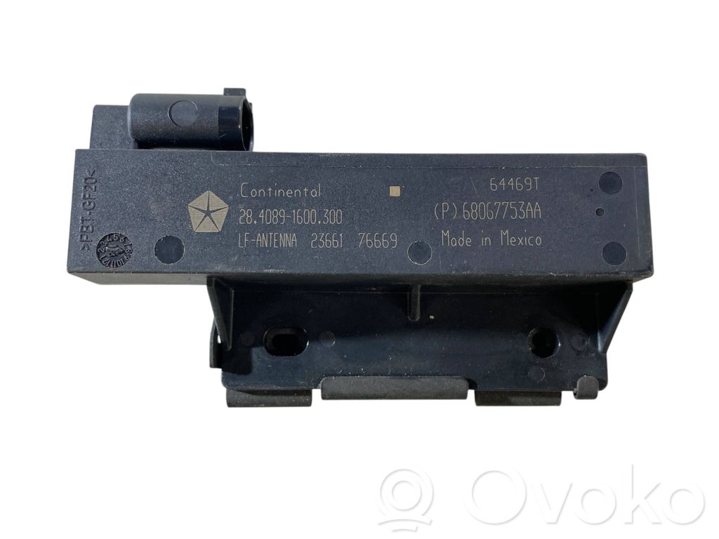 Dodge Charger Aerial antenna amplifier 