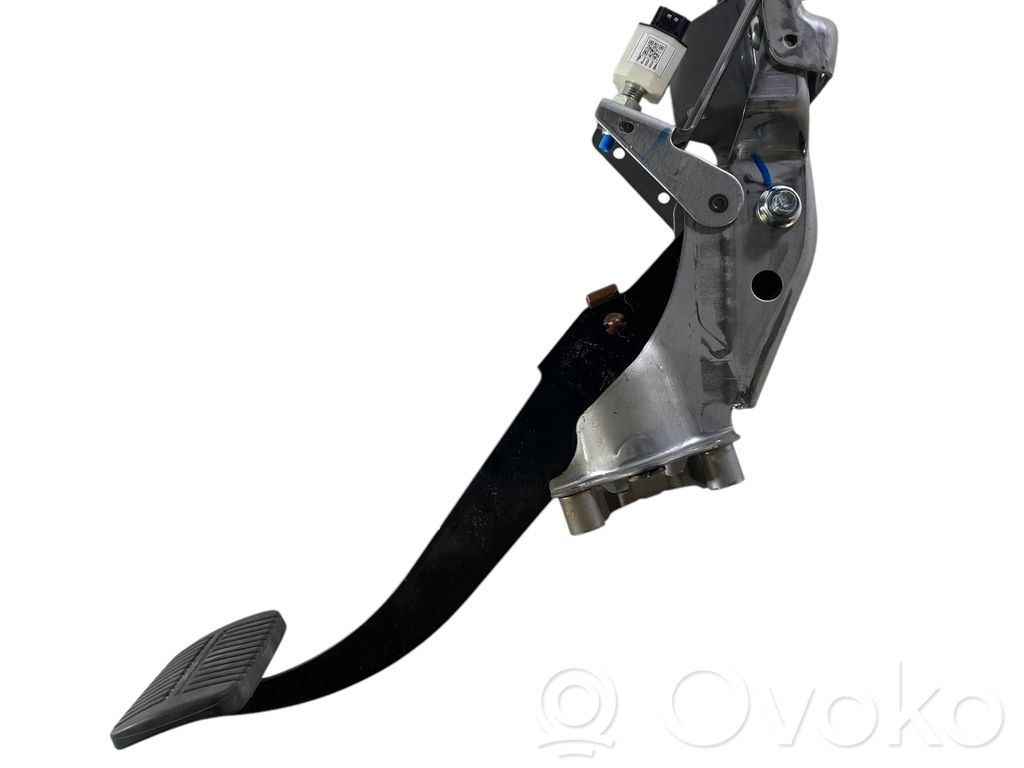 Subaru Forester SK Brake pedal 