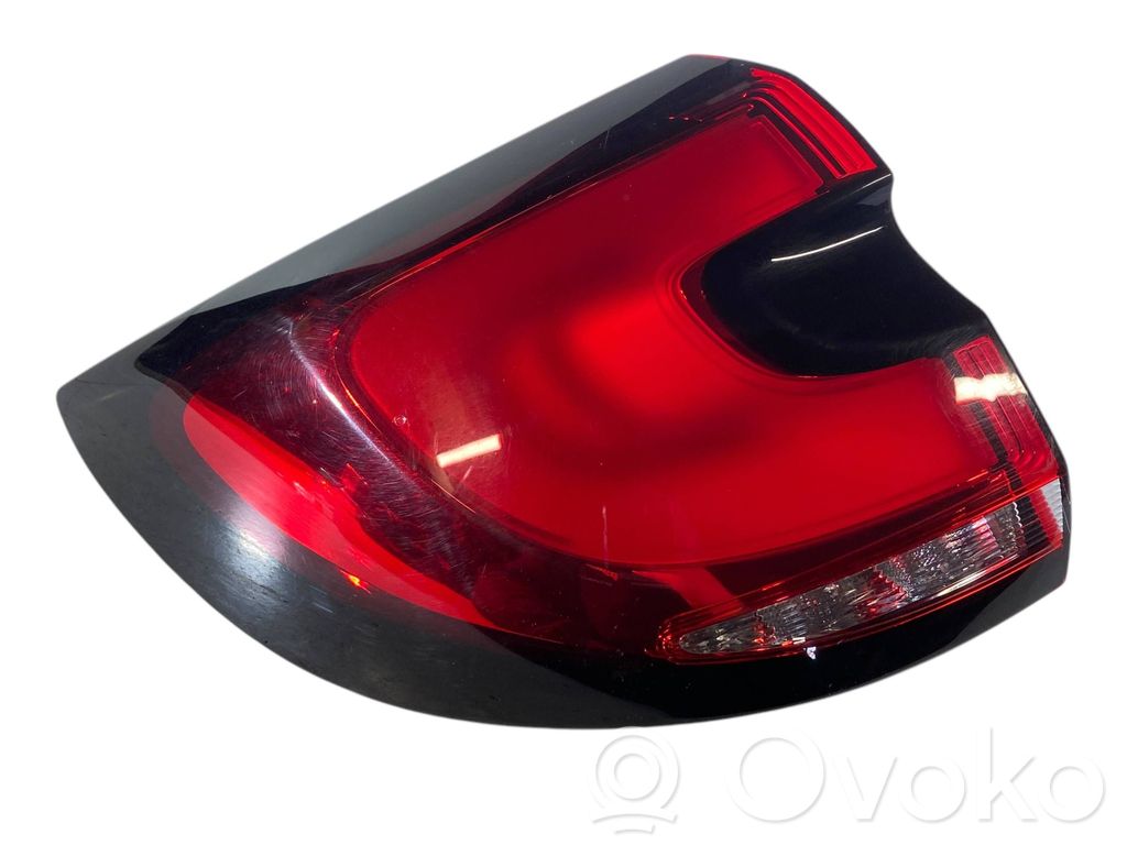 Chrysler Pacifica Lampa tylna 