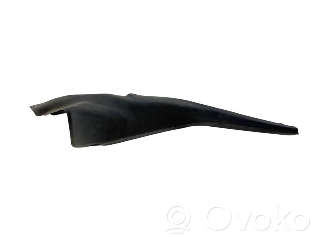 Chrysler Pacifica Windshield trim 