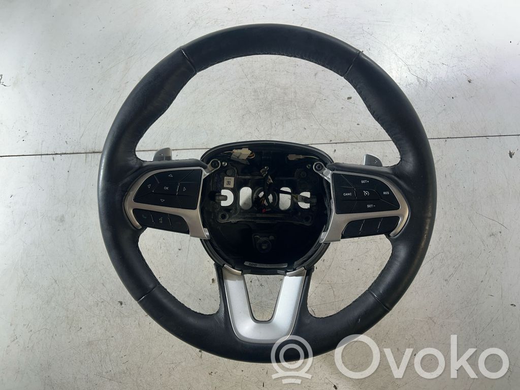 Dodge Challenger Ohjauspyörä 