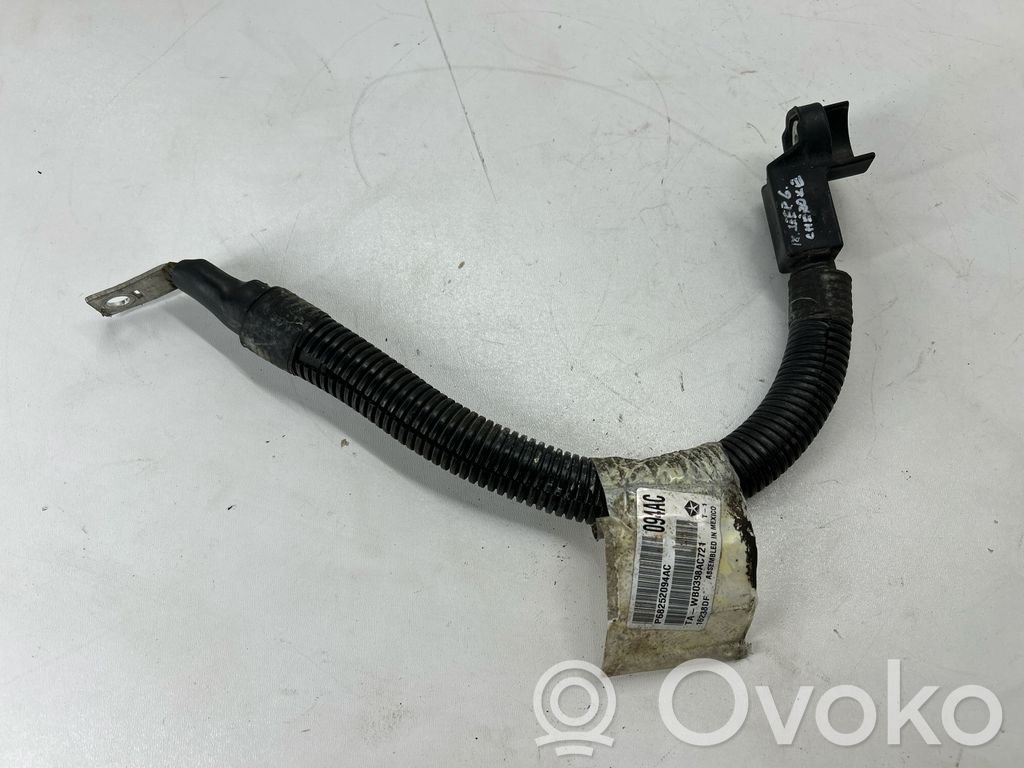 Jeep Grand Cherokee Maakaapeli, akku 