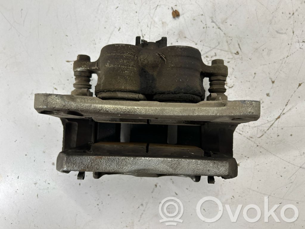 Subaru Outback (BT) Etujarrusatula 