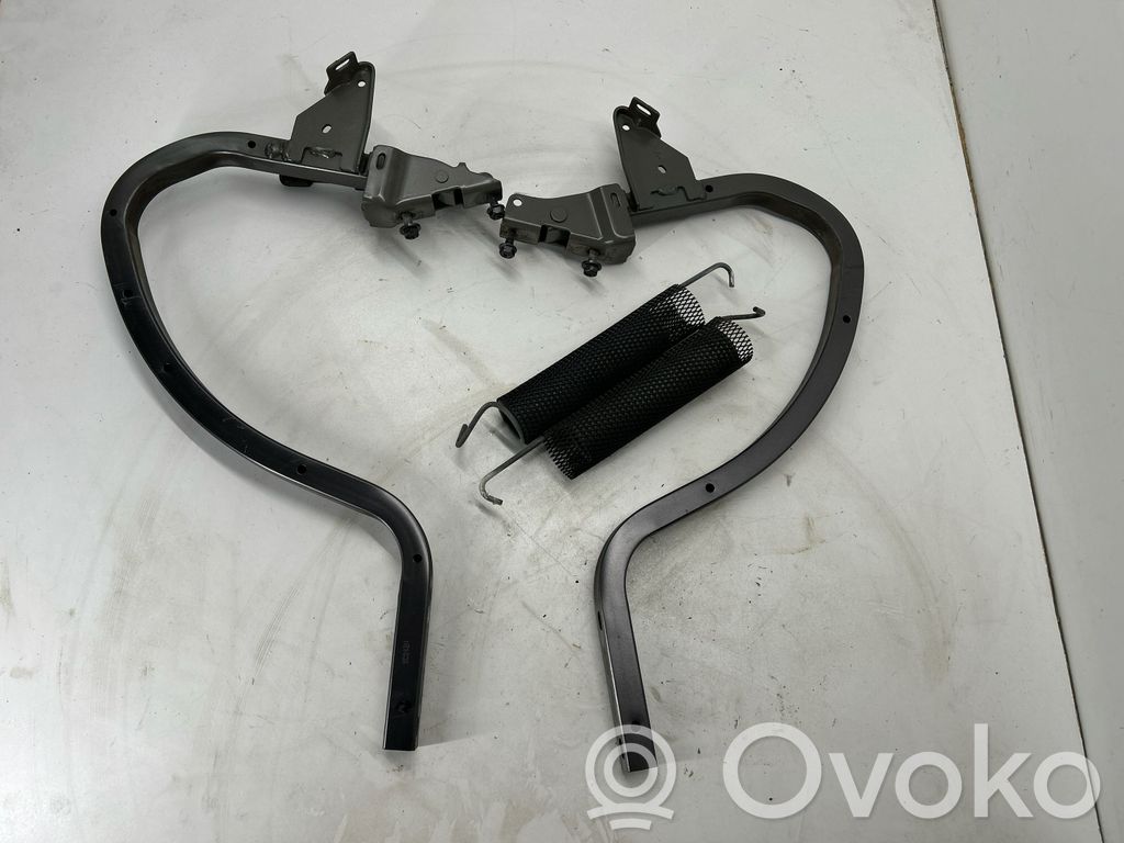 Dodge Charger Tailgate/trunk/boot hinge 