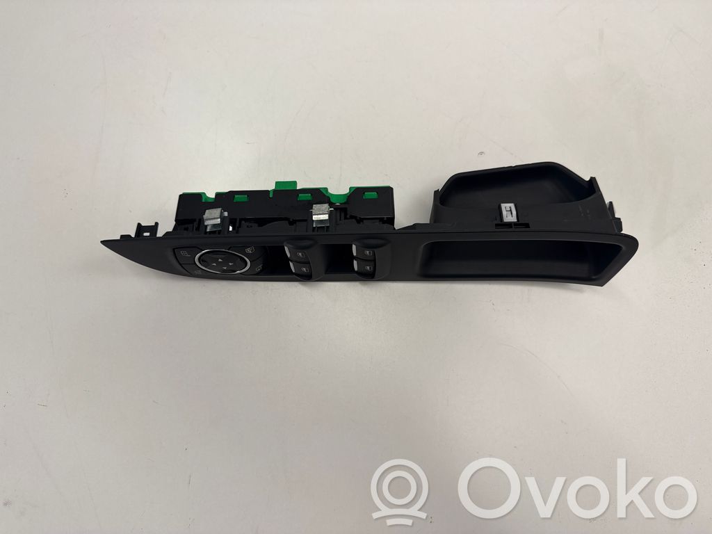 Ford Explorer V Electric window control switch 