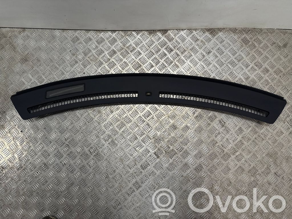 Ford Explorer V Lango oro grotelės 