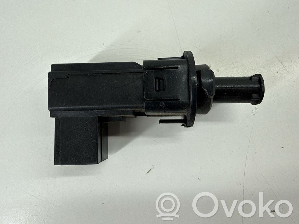 Jeep Grand Cherokee Brake pedal sensor switch 