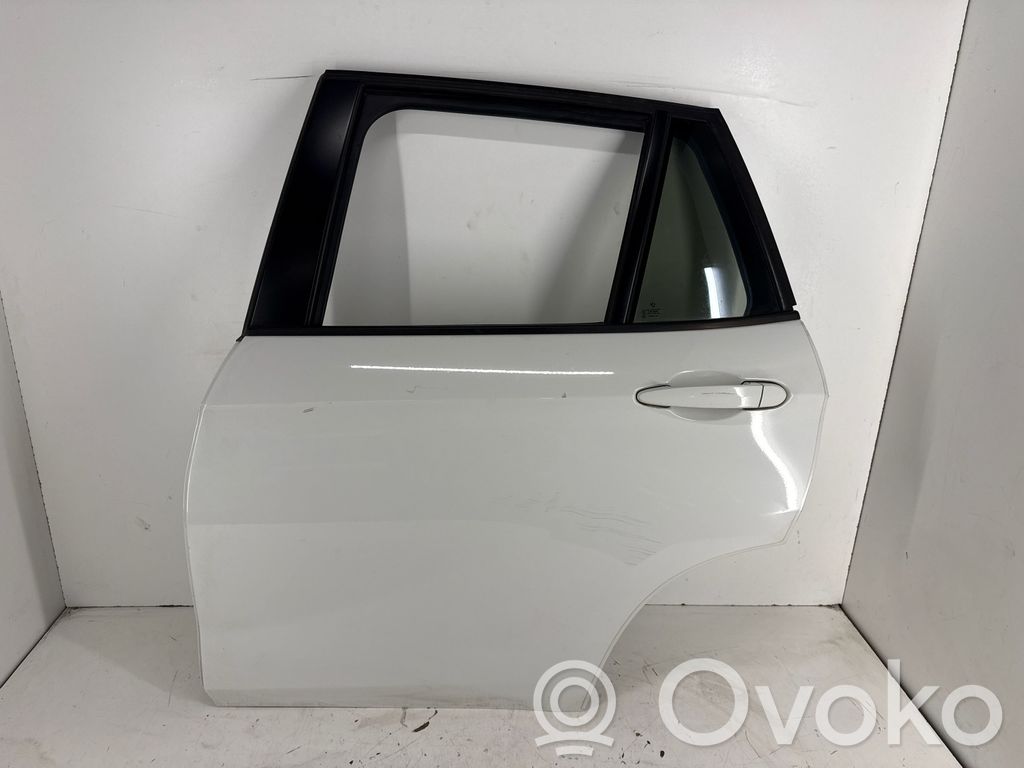 BMW X1 E84 Aizmugurējās durvis 