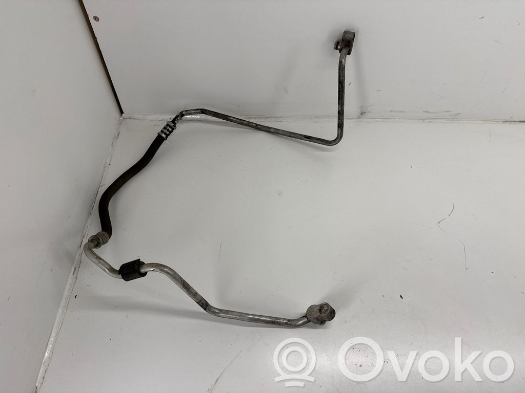 BMW X1 E84 Ilmastointilaitteen putki (A/C) 