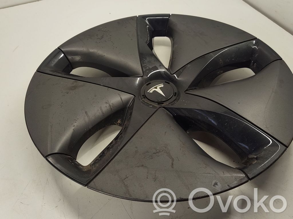 R17-pölykapseli   104423199B