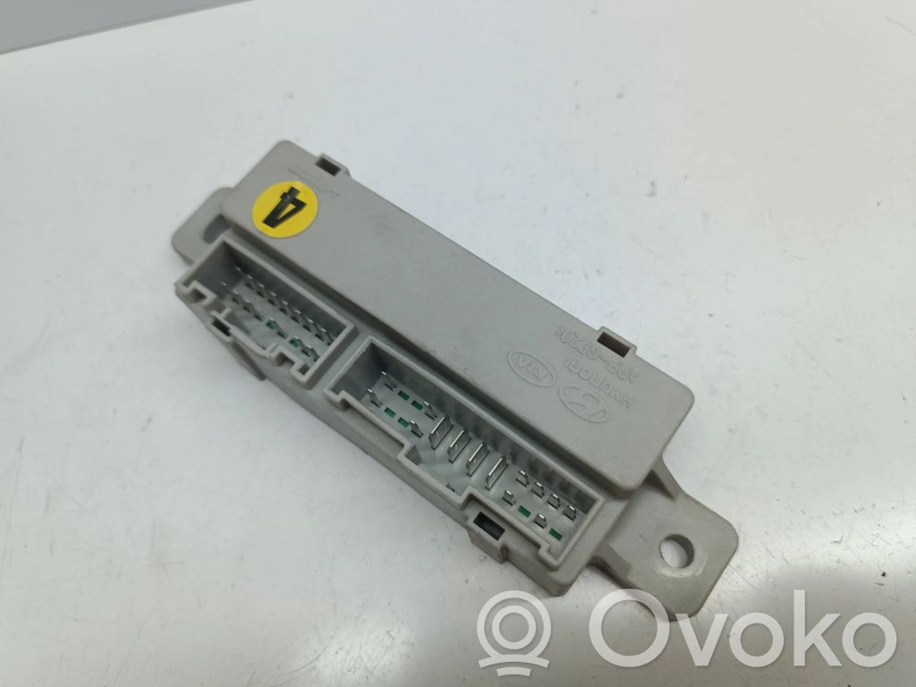 KIA Ceed Valomoduuli LCM 