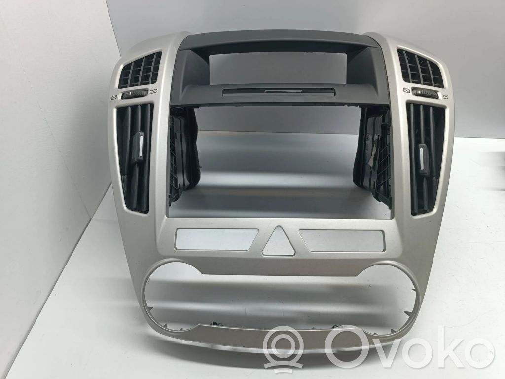 KIA Ceed Dashboard center trim panel 