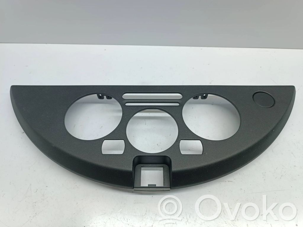Nissan Note (E11) Console centrale, commande chauffage/clim 