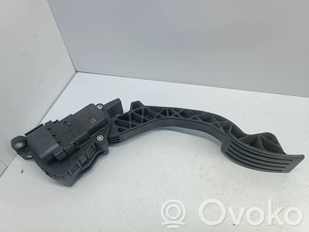 Akceleratoriaus pedalas   3M519F836AE,6PV00864110