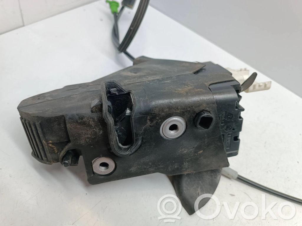 Citroen C4 I Etuoven lukko 
