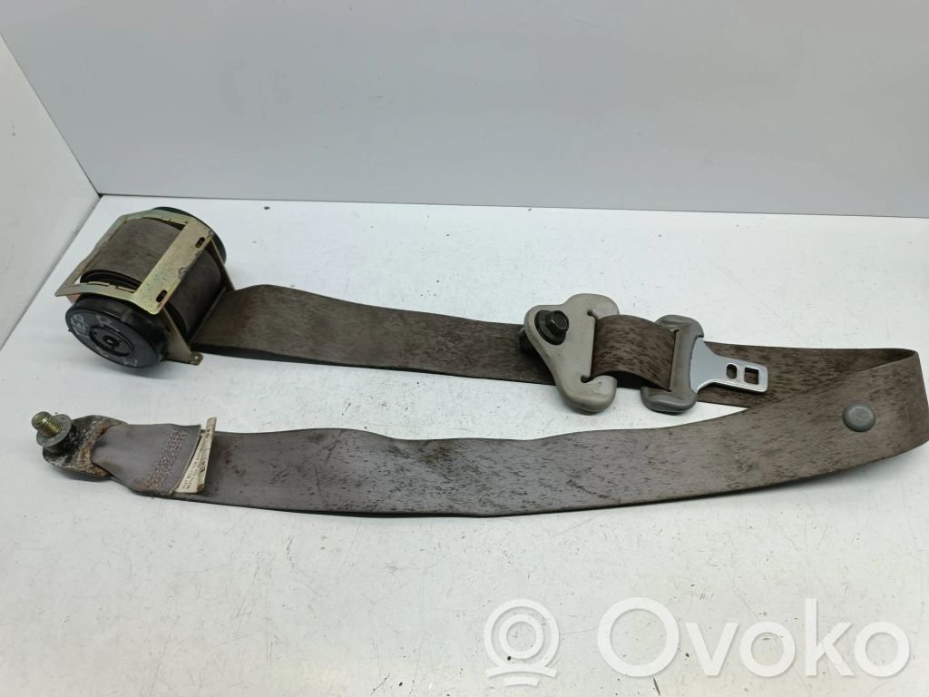 Mazda 3 I Front seatbelt 