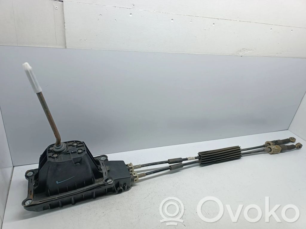 Nissan Note (E11) Gear shifter/selector 