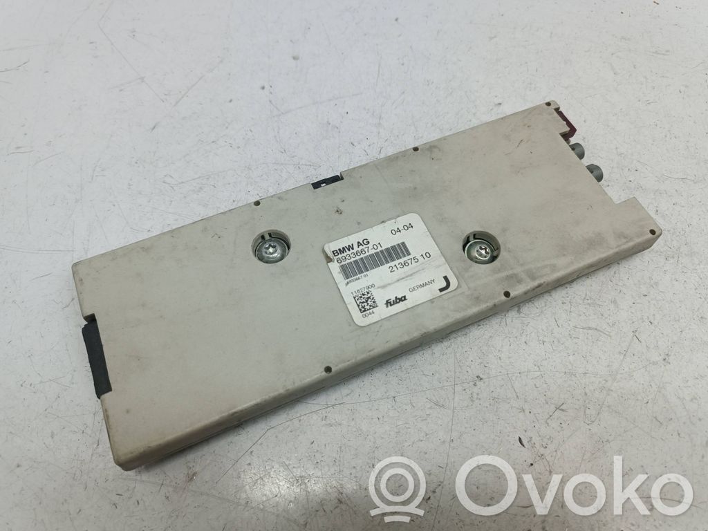 Amplificateur d'antenne   6933667,11827900,21367510