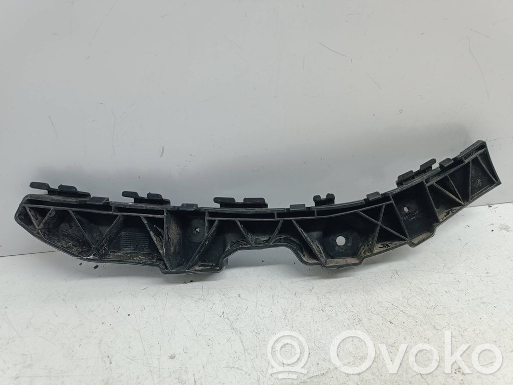 Rear bumper mounting bracket   866131H000