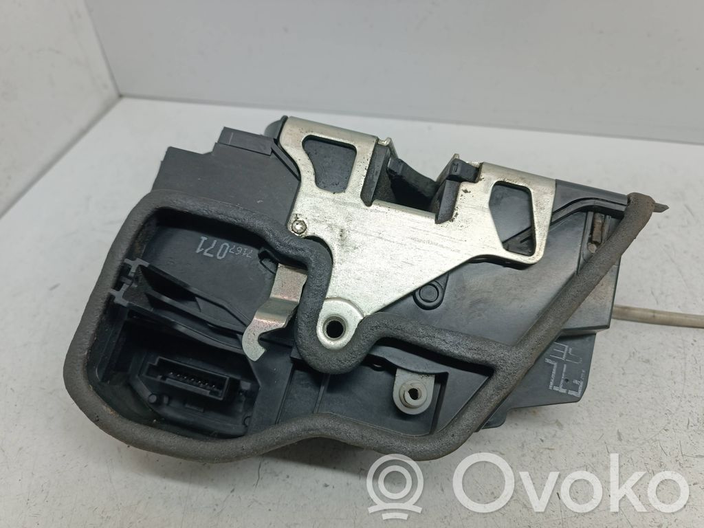 Etuoven lukko   7167071,51217167071