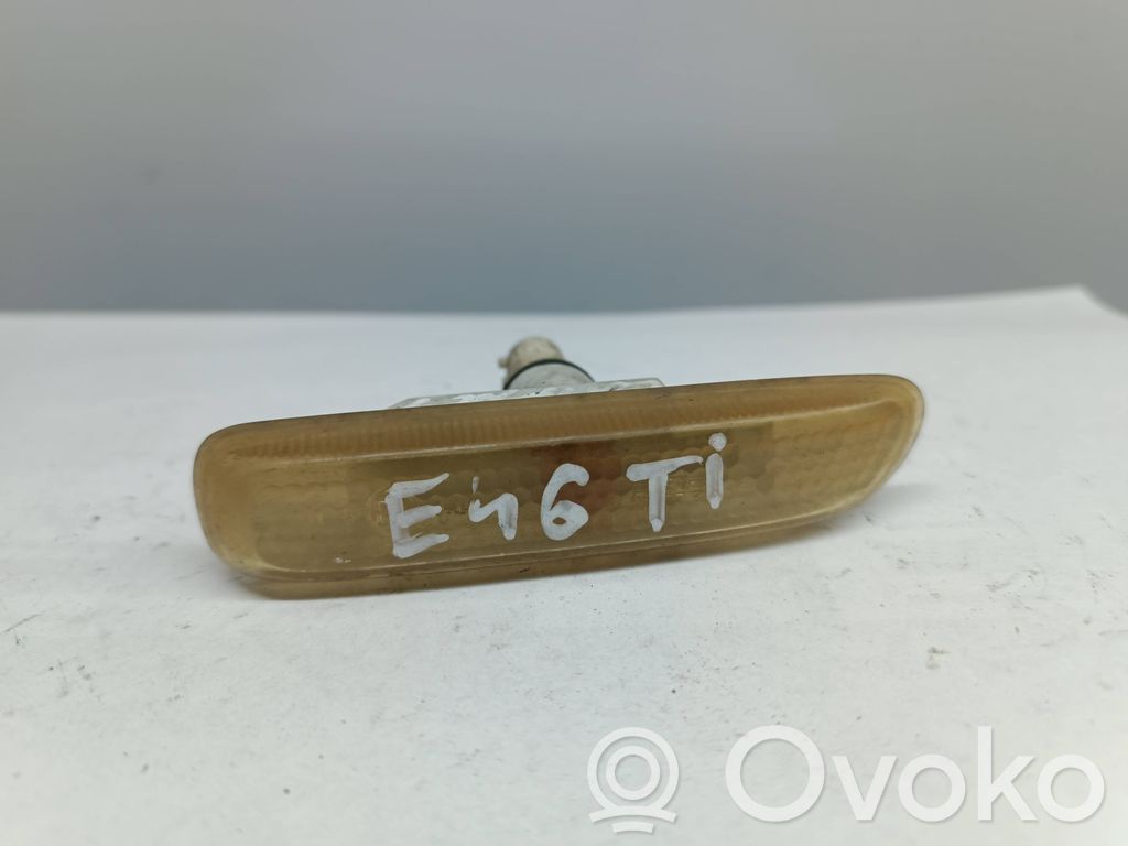 BMW 3 E46 Front fender indicator light 