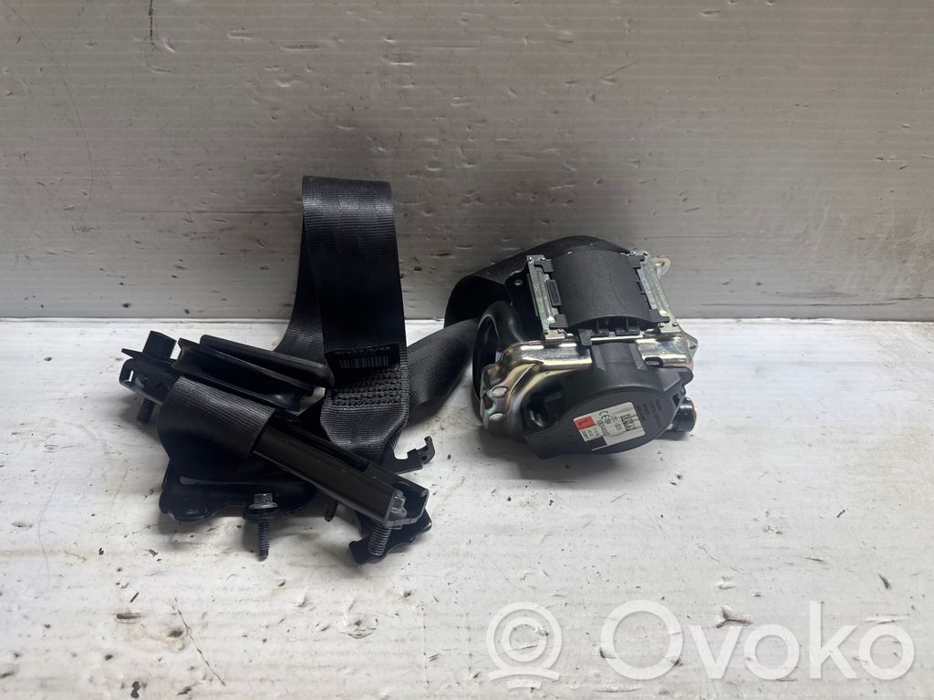Volvo XC60 Cinturón delantero 