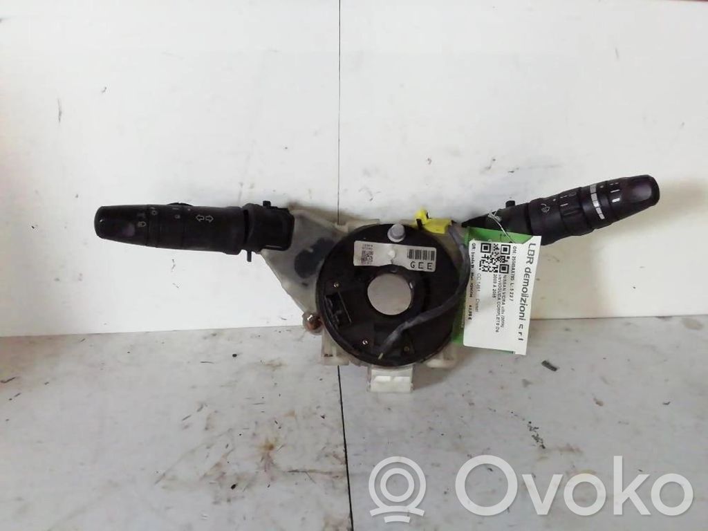 Interruptor de luz   25560AX785